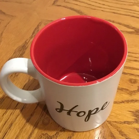 “Hope” Embossed Ceramic Christmas Mug - Picture 5 of 6